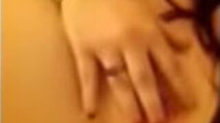 Ex Girlfriend rubbing her wet pussy - porn video