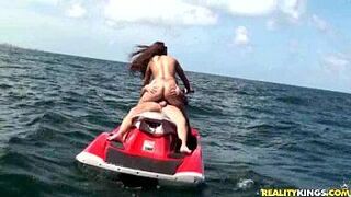 Sex on Vessel - porn video