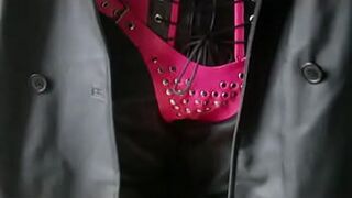 bella completely wrapped in leather - porn video