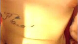 Amateur sexy inked girl gives amazing blowjob - porn video