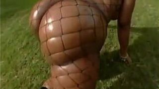 Massive black oily ass bouncing for the camera - porn video